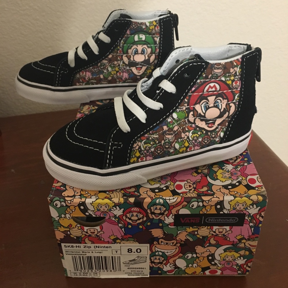 BNIB children’s toddler Nintendo vans size 8 rare